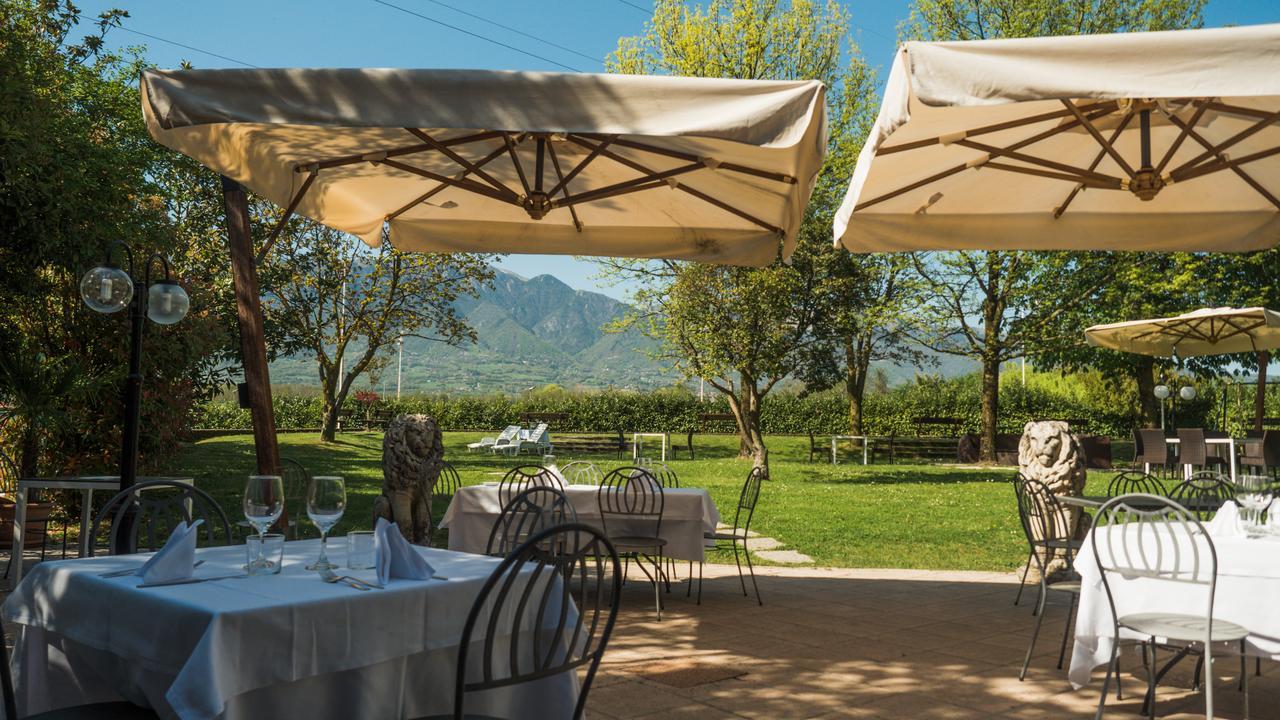 La Staffa Hotel Liedolo Luaran gambar